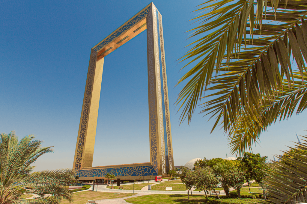 DUBAI FRAME